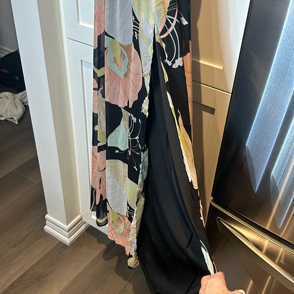 Lulus Wondrous Water Lilies Chiffon Floral Print Sleeveless Maxi High Slit Dress - Picture 15 of 17